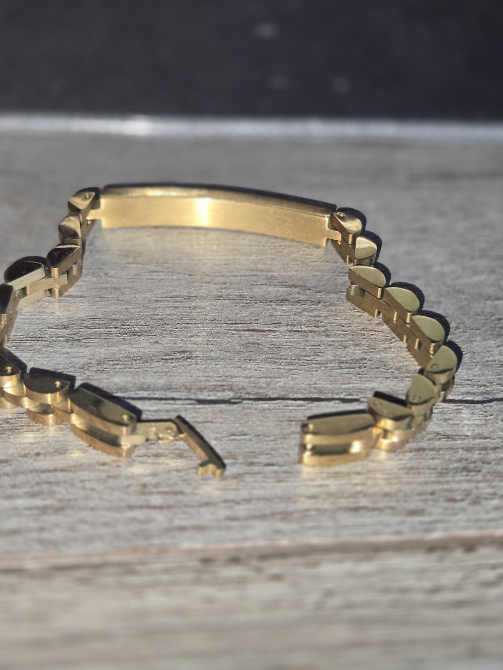 Women's Gold Bar Link Bracelet - Minimalist Chain Accent - Picture 3 of 3